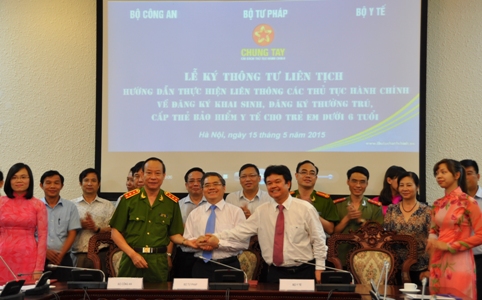 Đơn giản hóa và tiết kiệm lớn khi liên thông các thủ tục hành chính cho trẻ dưới 6 tuổi